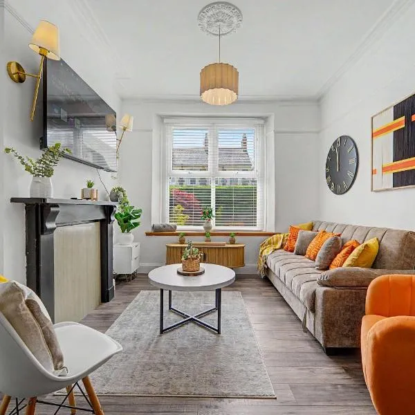 Y Ddraig Suite by NextStep Stays, 3 Bed Home - Sleeps 8, Free Parking, Wifi, Central Location, khách sạn ở Cardiff