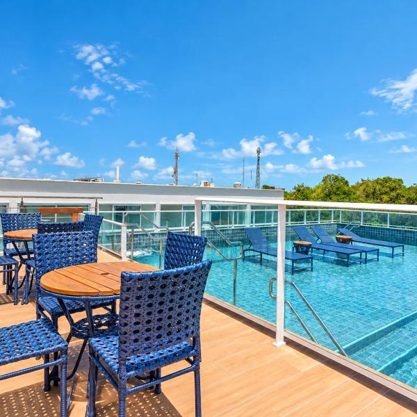 Duplex no Centro de Porto de Galinhas com Piscina, Academia, Lavanderia e Restaurante no prédio - Foto 4