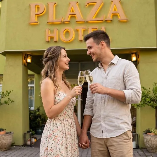 Plaza Hotel Gyula, hotel di Gyula