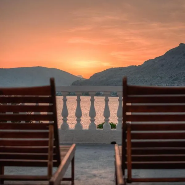 Anthi Maria Beach Apartments, hotel v destinaci Pefki Rhodes
