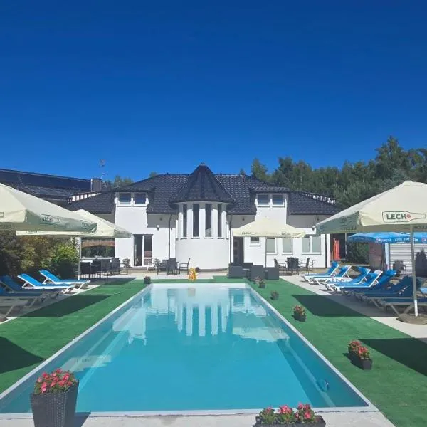 Brydar with Sauna, Swimming Pool and Jacuzzi, viešbutis Mielne