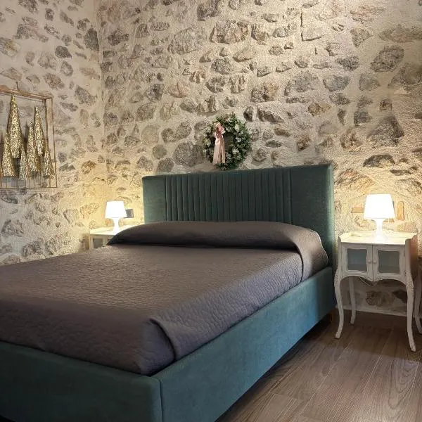 Victor's House، فندق في Pacentro