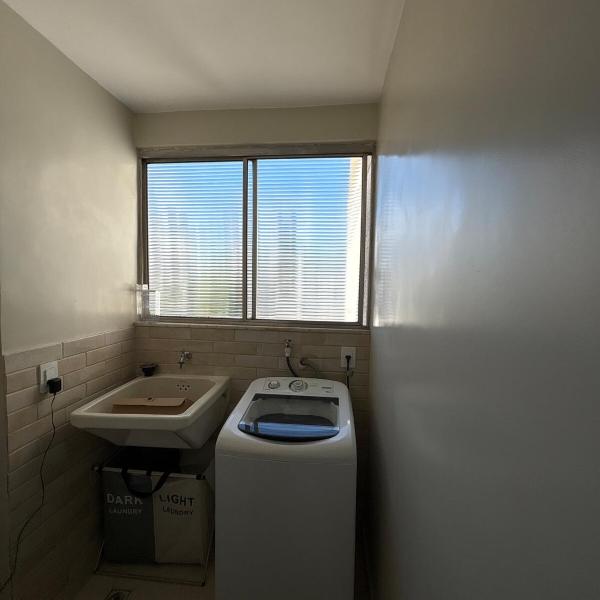 Apartamento de casal, 10 minutes from Flamboyant Mall, prox a praca da biblia, terminal e aeroporto - Foto 3