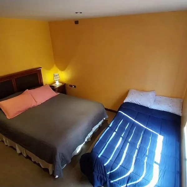 Hostal Mirador Quellón, hotel v destinácii Quellón