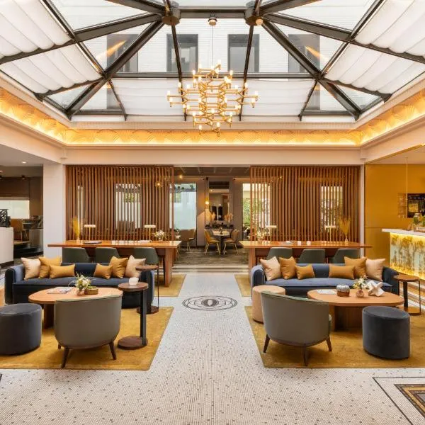 Le Tsuba Hotel, hotel di Paris