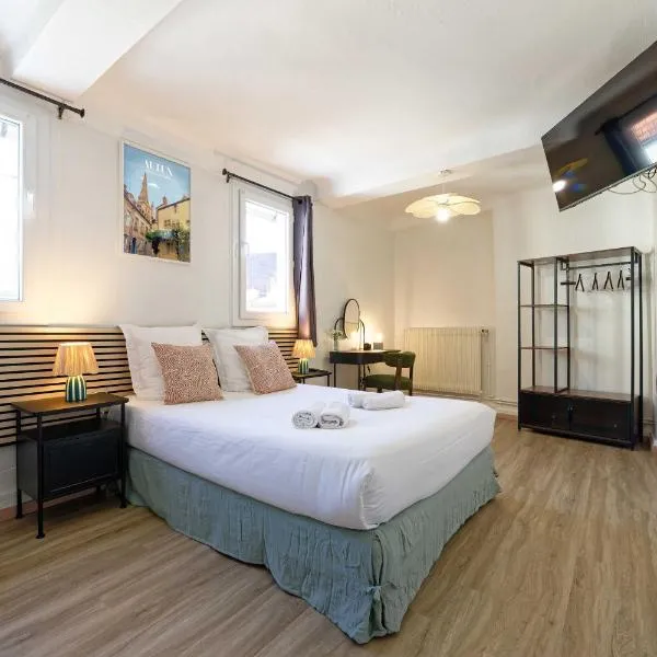 Viesnīca Hôtel en Ville pilsētā Otēna