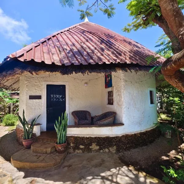 Bushbaby Cottage Diani Beach, Private Tropical Garden Escape, hotel in Diani Beach