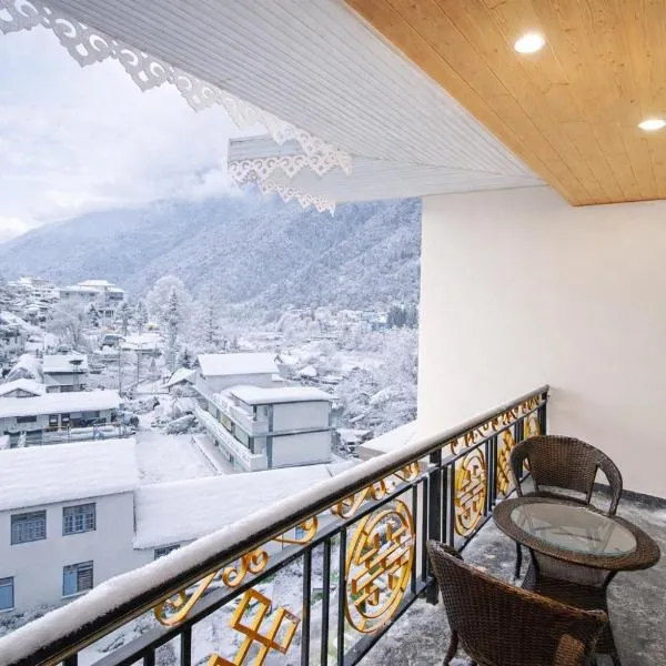 Hotel The Grand With Parking, hotel in Lachung