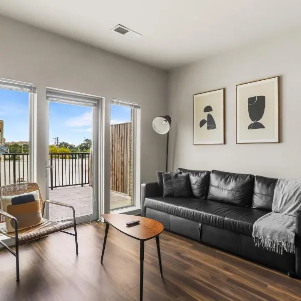 Chic 1BR Alexandria Retreat - Fast Metro Access, hotel a Alexandria