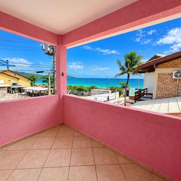 411 - Casa a 20 metros da Praia de Bombinhas
