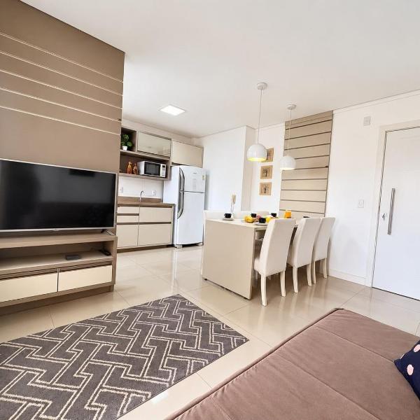 Apartamento a 250 metros da Praia de Bombas - Foto 2
