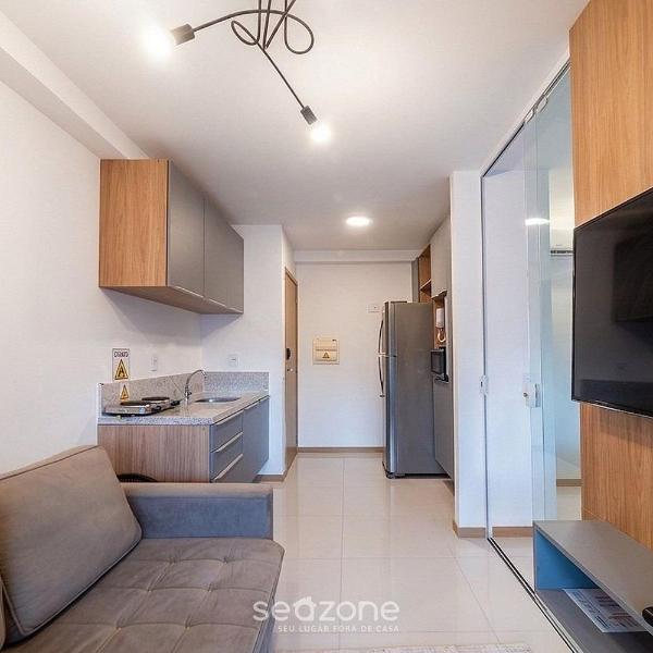 Apartamento aconchegante com varanda HOA0107