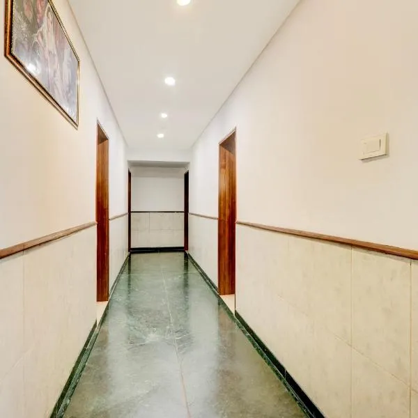 Townhouse Nagpur Airport Formerly Flora Inn, hotelli kohteessa Dhantoli
