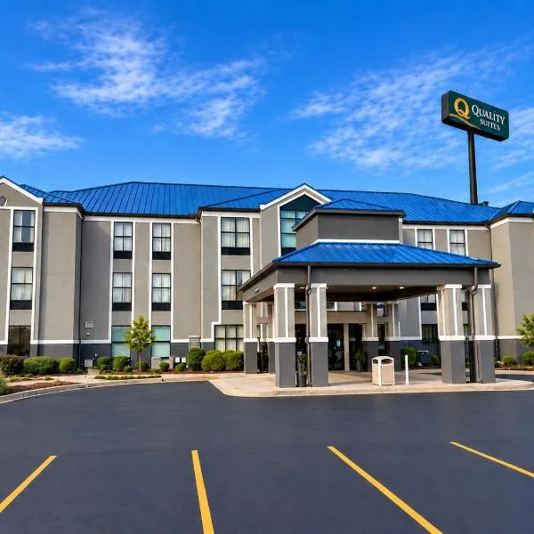 Quality Suites Maumelle - Little Rock Northwest, Hotel in Maumelle