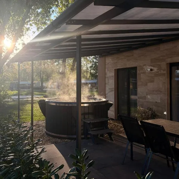 Thermal Villapark Mesteri: Mesteri şehrinde bir otel