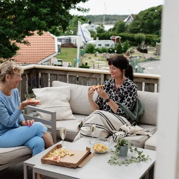 GrebbestadFjorden stugor, hotel u gradu 'Grebbestad'
