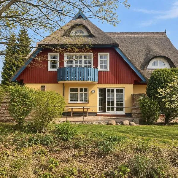"Bootsmannskammer" by Ferienhaus Strandgut, hotel Bornban