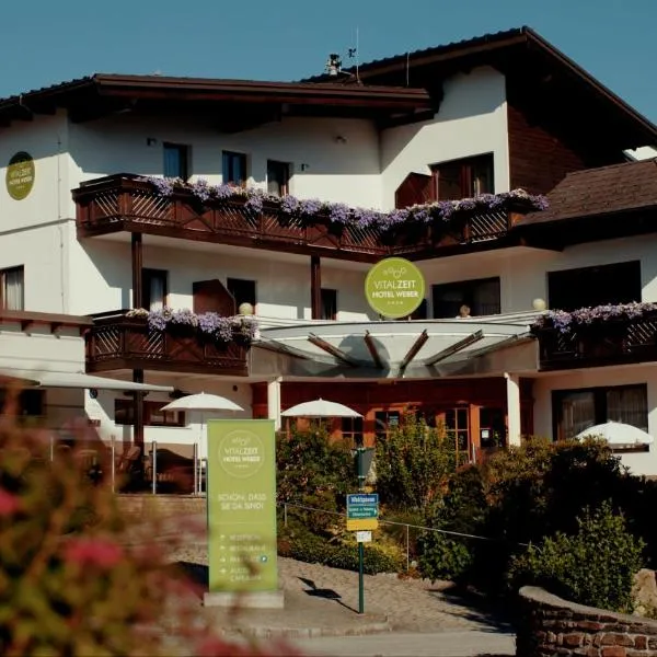 VitalZeit Hotel Weber، فندق في باد سشوناو