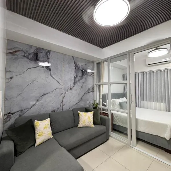 Kaizen cozy condo at Red Residences Makati, ξενοδοχείο στη Μανίλα