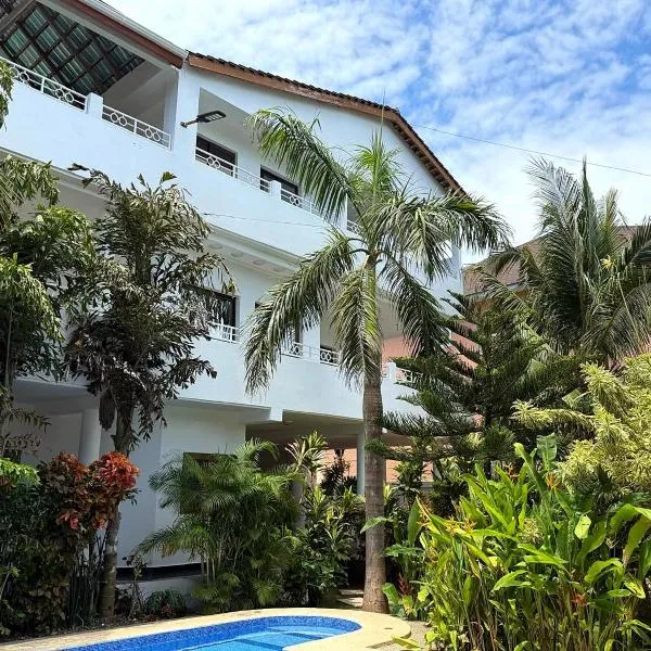 Villa Luxury Baguida, מלון בלומה