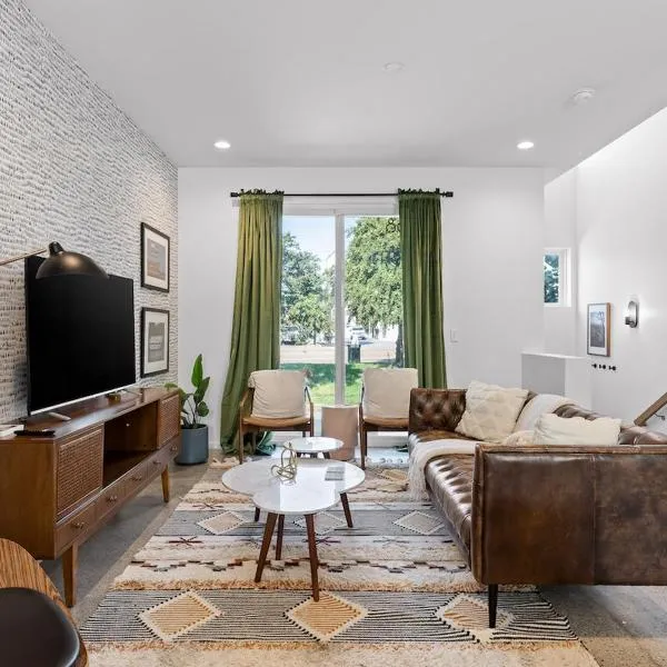 South Side Modern - Downtown Living - Amazing Location, hotel u gradu 'Chattanooga'