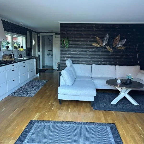 Small cozy cottage, hotel em Rättvik