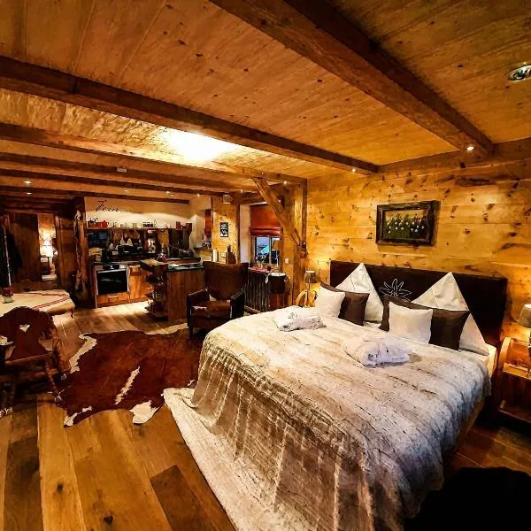 Superior Suite Bergparadies Sauna - barrierfree, hotel u gradu Incel