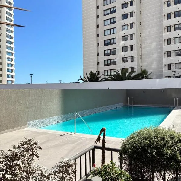 Brava Paradise Vista al Mar Frontal, Piscina Parking Gratis, hótel í Iquique