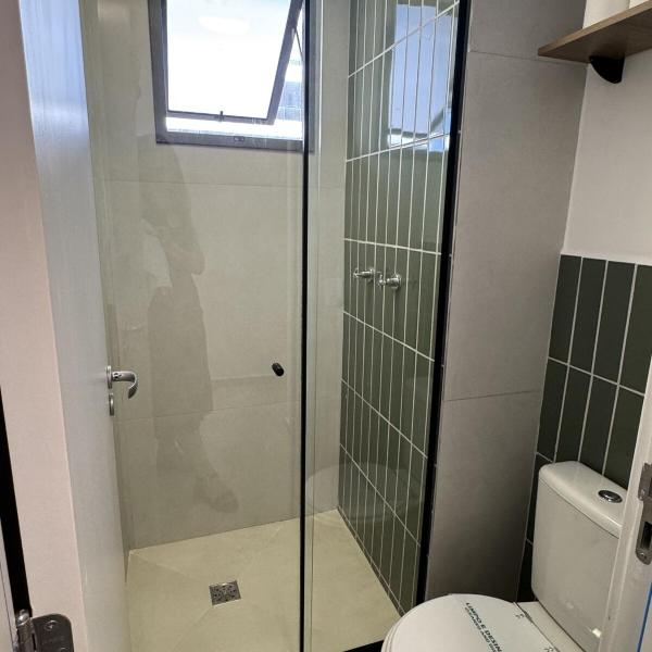 Apartamento novo e equipado, 2 Quartos com ar, Fácil acesso rodoviária e aeroporto, Região central do Rio - Foto 3