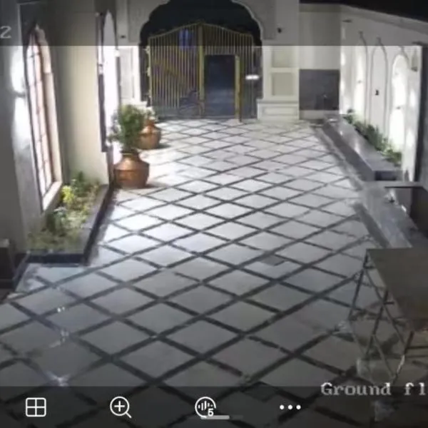 Chaosati Dadi Mandir- Birgunj, hotel Parwanipur városában