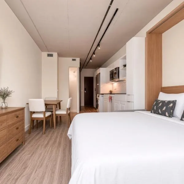 River & City View Suite - The Wharf DC by Monthier, viešbutis Vašingtone