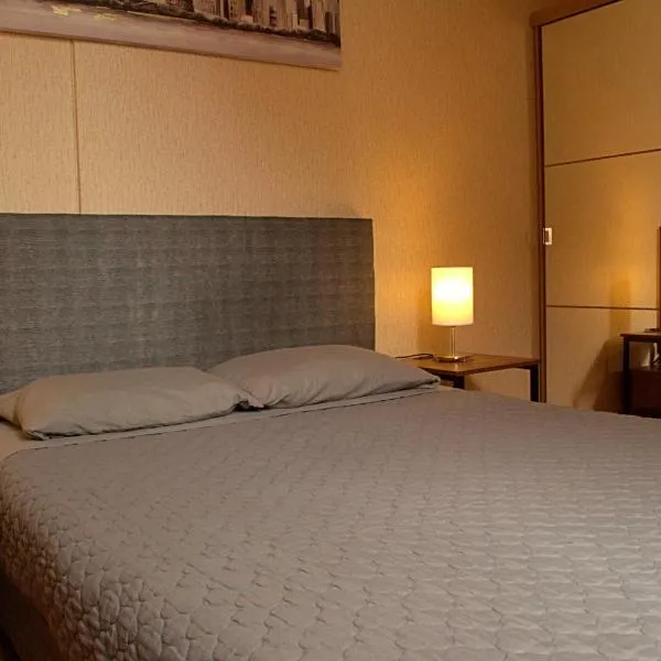 Cesar's Apartment - Los Laureles, Comas, хотел в Лима