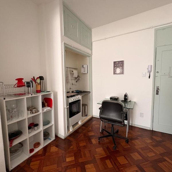 Copacabana Beach House - Posto 4, Praia e Metrô - Foto 4