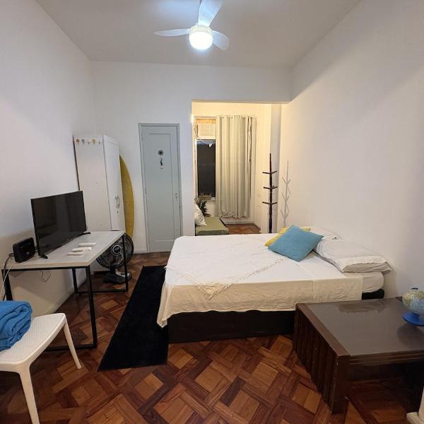 Copacabana Beach House - Posto 4, Praia e Metrô - Foto 2