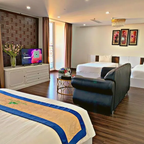 New Century Hotel, hotel in Lạng Sơn