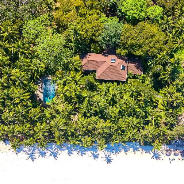 Watano Beach House Diani, hótel í Diani Beach