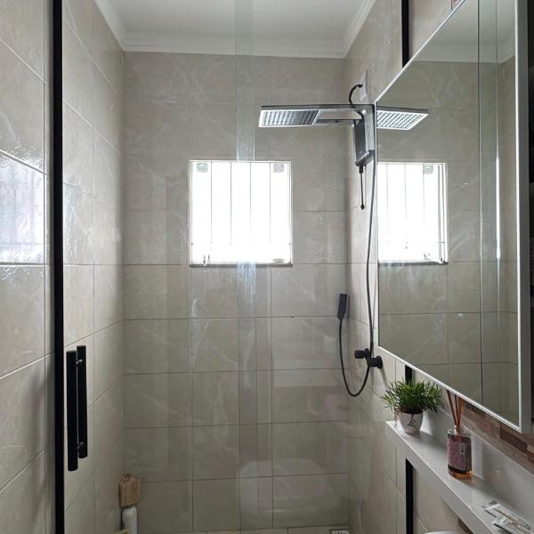 Casa ampla, confortável e muito aconchegante - Foto 3