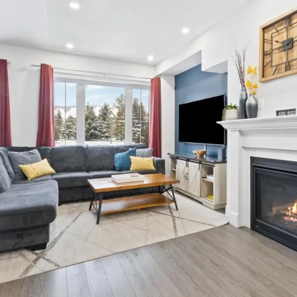 Mountain Hideaway | Games, Sauna & Mountain Views, Hotel in Collingwood