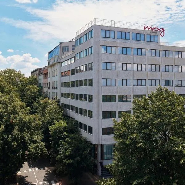 Moxy Belgrade, khách sạn ở Beograd