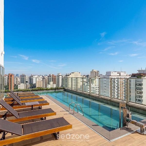 Studio em Cond. c/ Piscina e Vista Cid. BEM1402