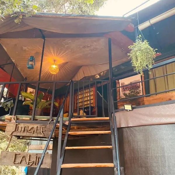 Jungle Cabin - Bundala, hotel i Bundala Levagamgoda