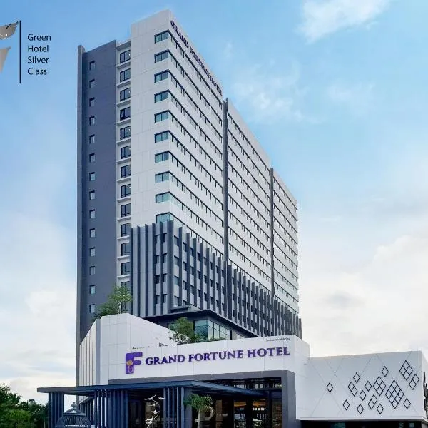 Grand Fortune Hotel Nakhon Si Thammarat、ナコーンシータンマラートのホテル