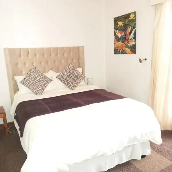 Ashtonville Terraces Guesthouse, מלון באסטקורט