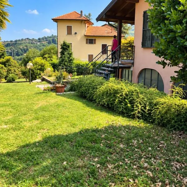 Viesnīca Villa Laura Chiara - vicino Arona pilsētā Pisano