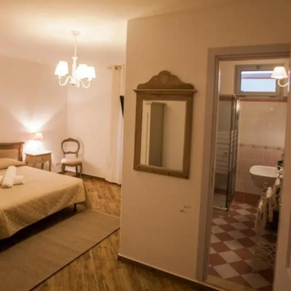 City Garden Guest House, отель в Ольбии