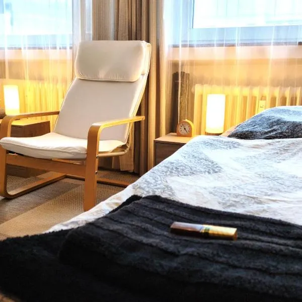 Optimus Rooms - Modern Apartment - Garage optional - U79 to Düsseldorf Fair, hotel v destinaci Duisburg