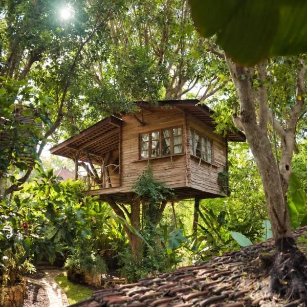 Viesnīca Roots Tree House - Boutique Hotel - Uluwatu pilsētā Uluvatu