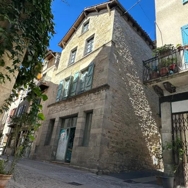Duplex au cœur de la Bastide, Hotel in Villefranche-de-Rouergue