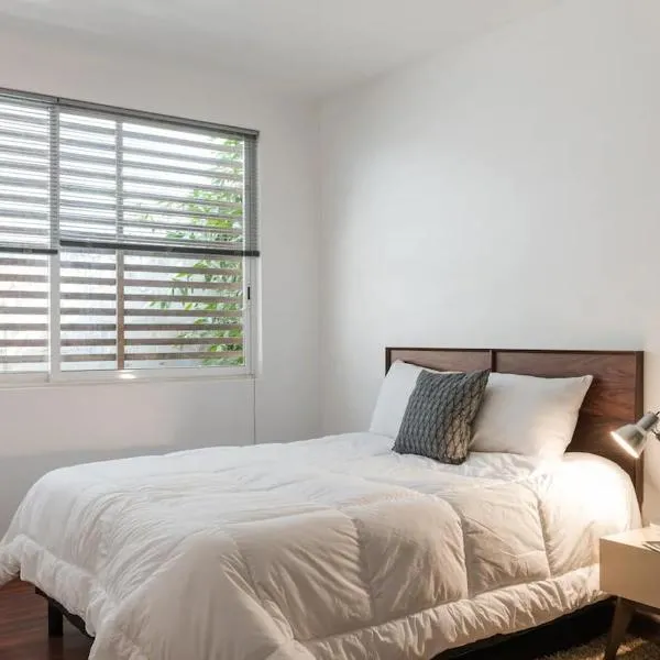 멕시코시티에 위치한 호텔 Condesa Residence Amsterdam E Cozy Living Space in the Heart of the City on Amsterdam Avenue