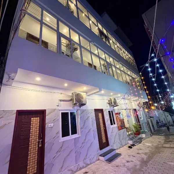 Temple Walk Inn , 50m from Temple -No onsite parking, hotel em Rameswaram
